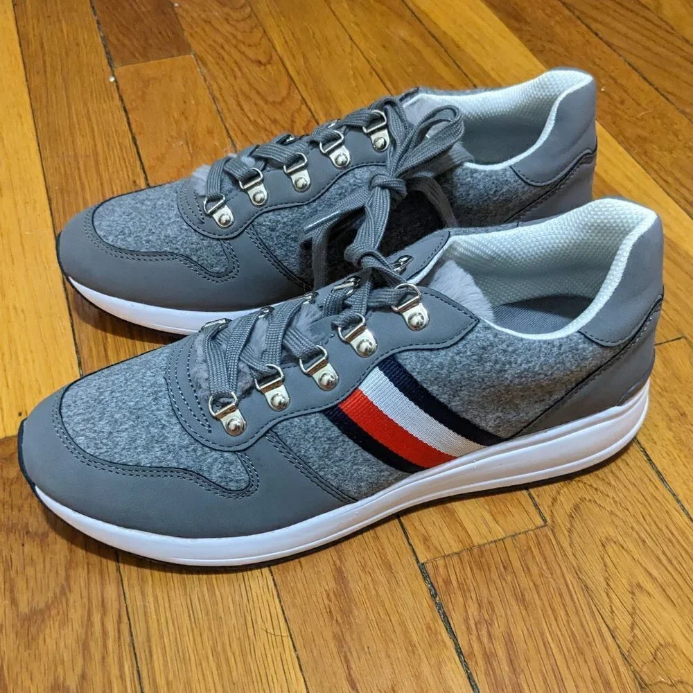 Tommy Hilfiger Riplee Sneaker Womens 8.5